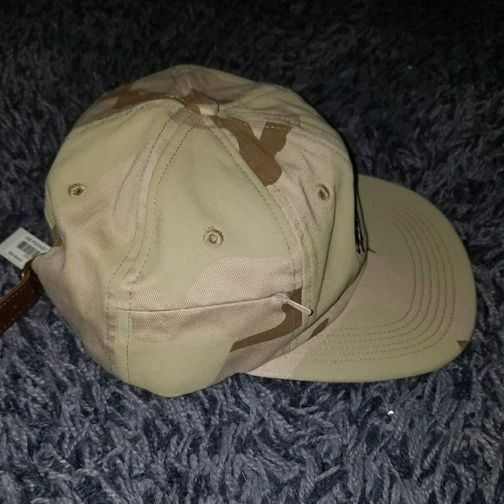 Supreme SS18 Signature Logo Side Pocket Cap - Picture 2 of 5